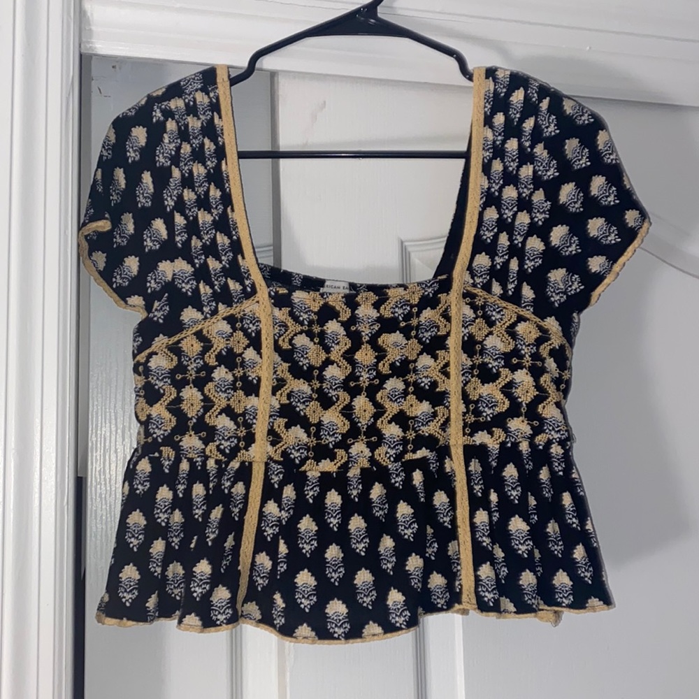 American Eagle Short Sleeve Top